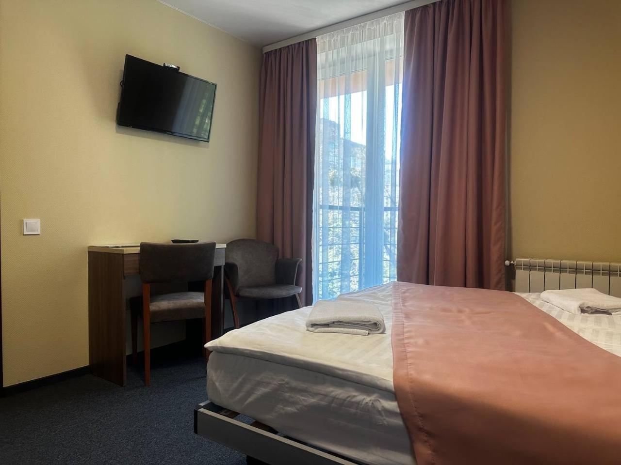 Hotel Express Корпус 2 Киев Экстерьер фото