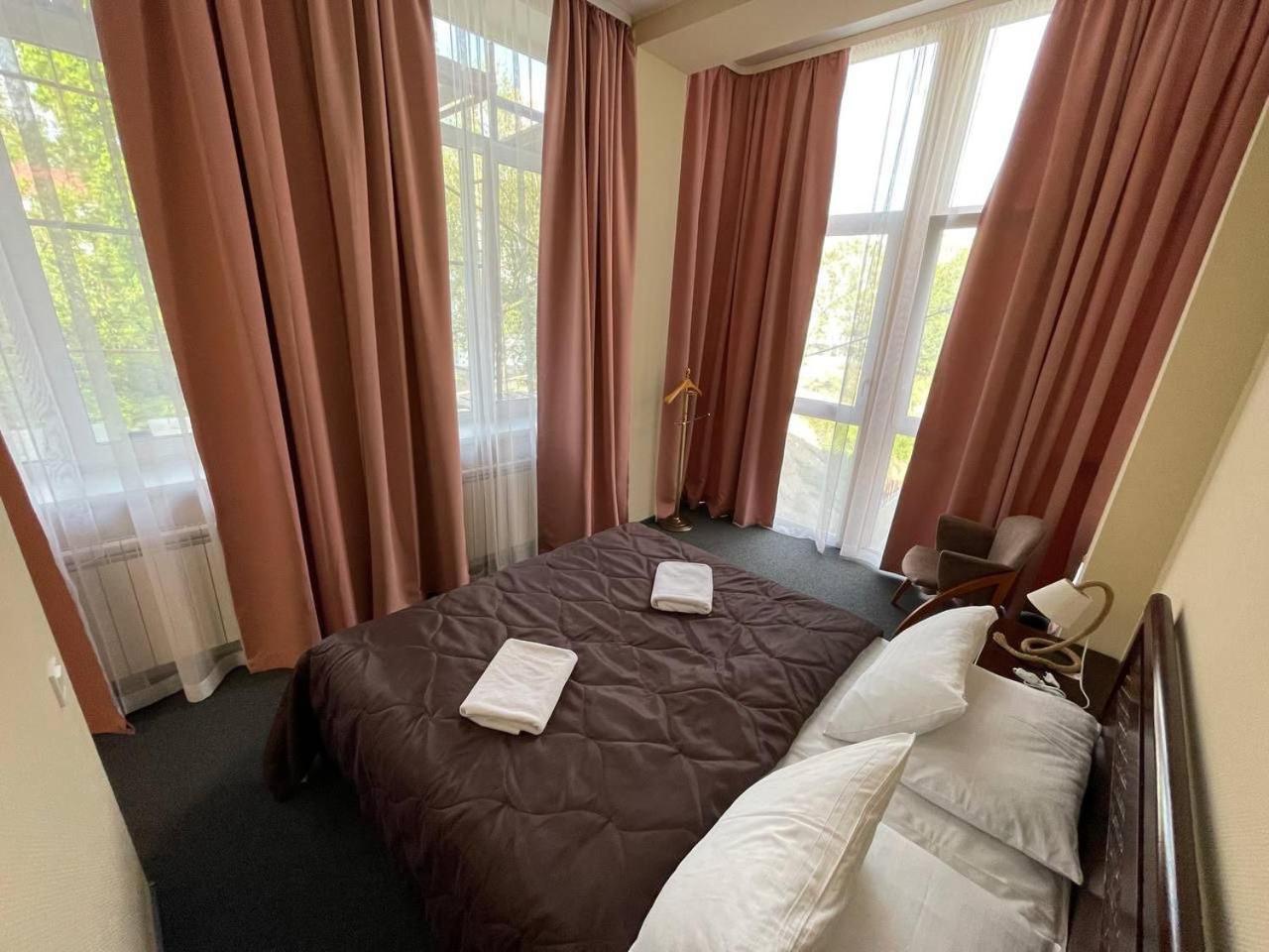 Hotel Express Корпус 2 Киев Экстерьер фото